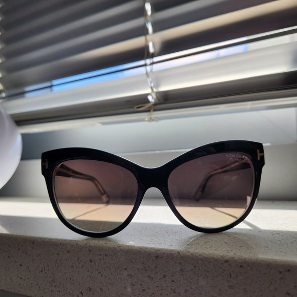 Tom Ford sunglasses main image 4